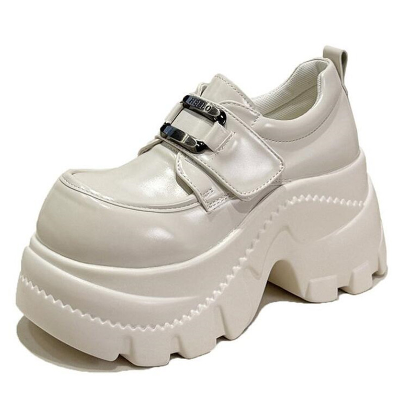 Women'S Fashion Trends Spring 2026 - Nuove Scarpe da Donna con Plateau