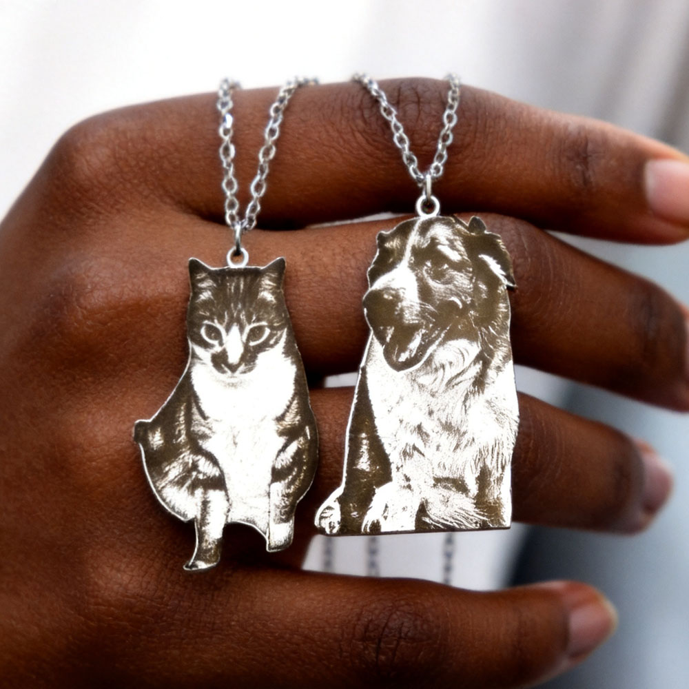 Fashion Women Picture - Collana con foto personalizzata incisa su