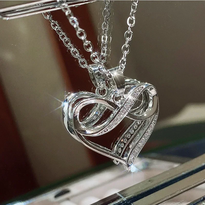 Collana da Donna in Acciaio In - Women'S Day Fashion Show recensione e prezzo