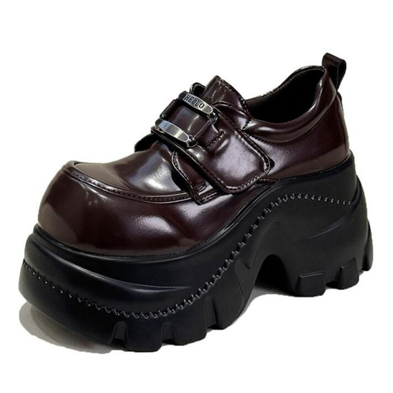Nuove Scarpe da Donna con Plat - Women'S Fashion Trends Spring 2026 recensione e prezzo