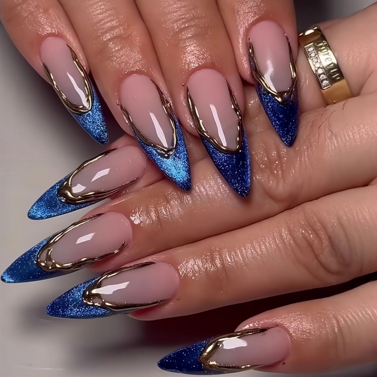 24 pezzi di unghie finte a man - Women Fashion Online recensione e prezzo