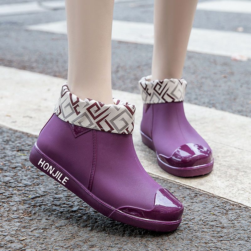 Nuovi Stivali da Pioggia in Go - Women Fashion Online recensione e prezzo